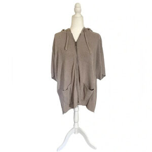 Barefoot Dreams Cozychic Ultra Lite Ribbed Zip Up Poncho